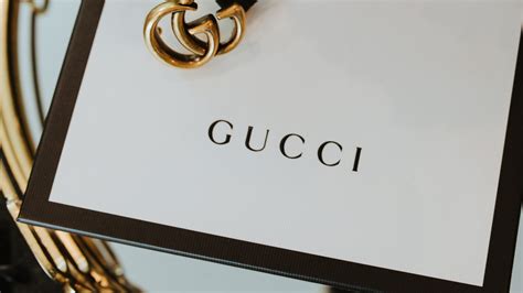 positionnement de gucci sur le marché|Stratégie de Gucci : Comment devenir la marque dont tout le.